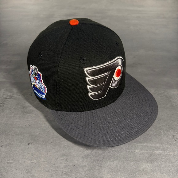 Hat Club Philadelphia Flyers New Era Cap 7 1/4 Black Gray Winter‎ Classic 2012